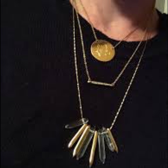 Stella and Dot Rebel Cluster Necklace - Picture 3 of 3